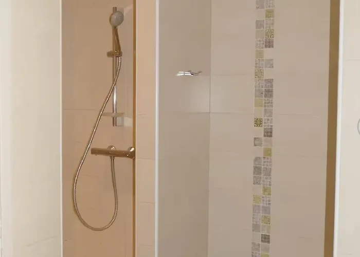 Agreable Triplex Nelly Situe En Moyenne Montagne